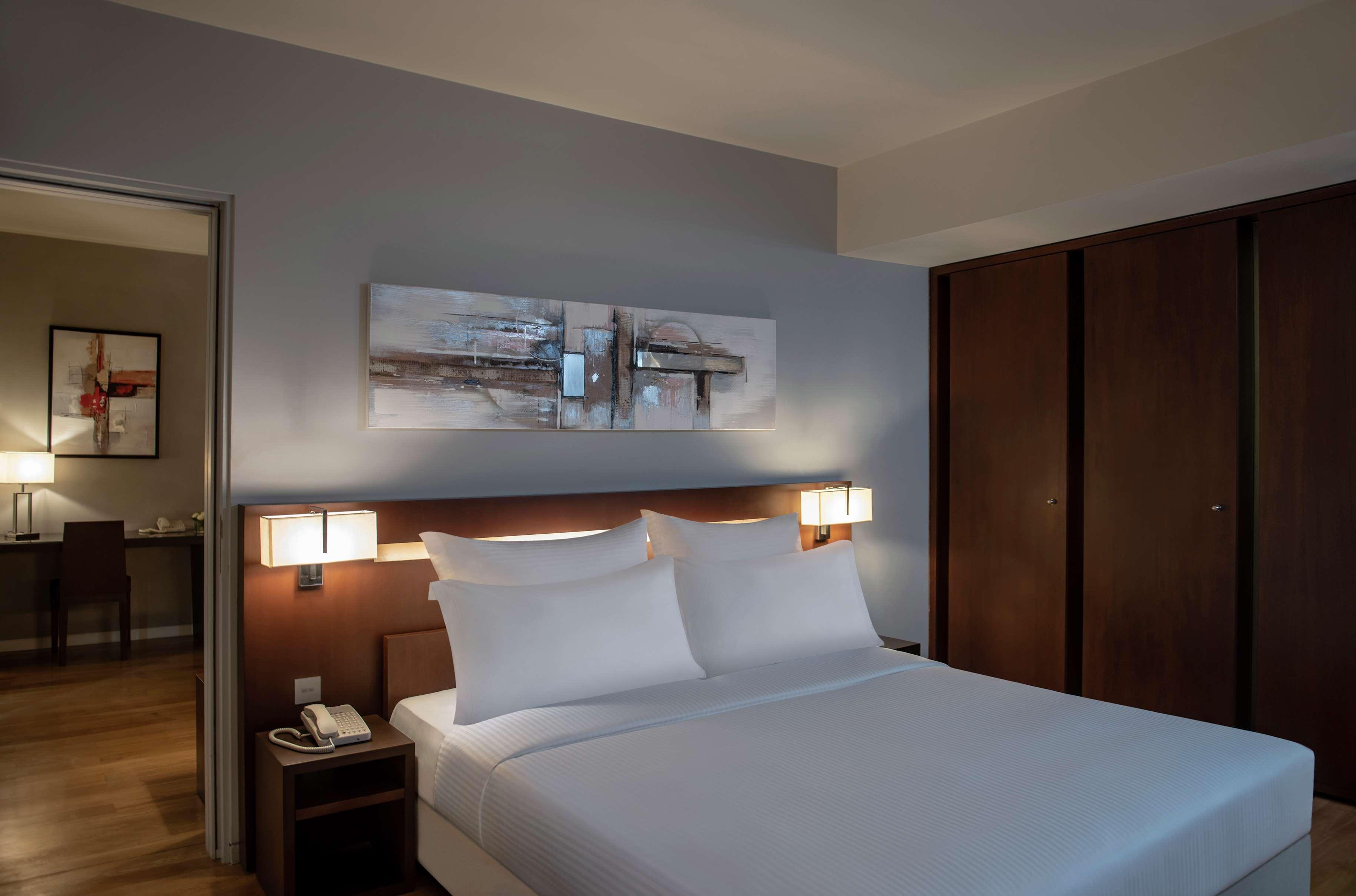 Hilton Beirut Downtown Hotel Exterior photo