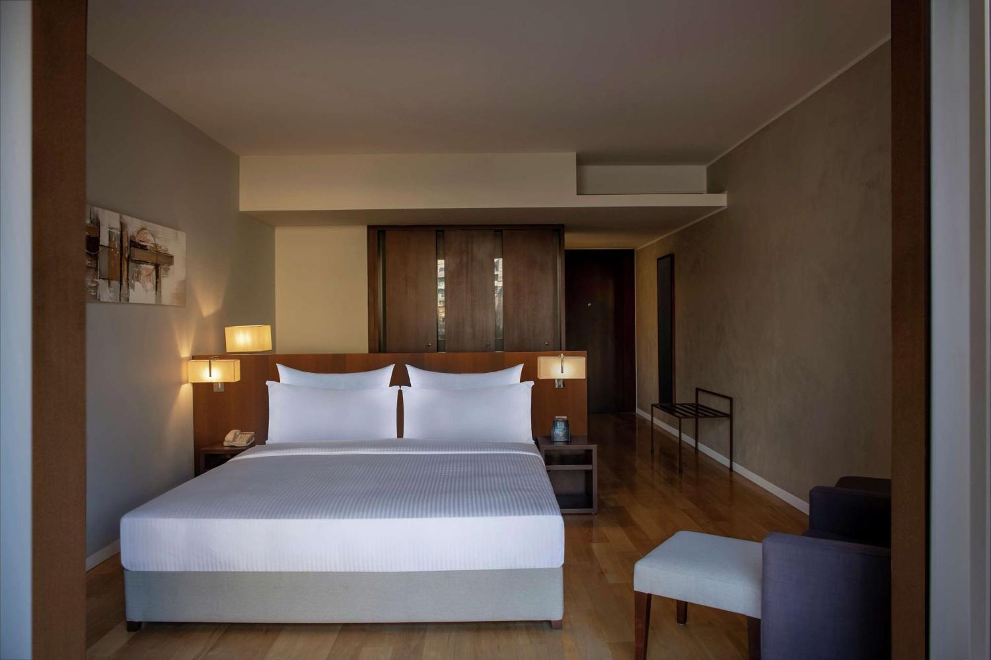 Hilton Beirut Downtown Hotel Exterior photo